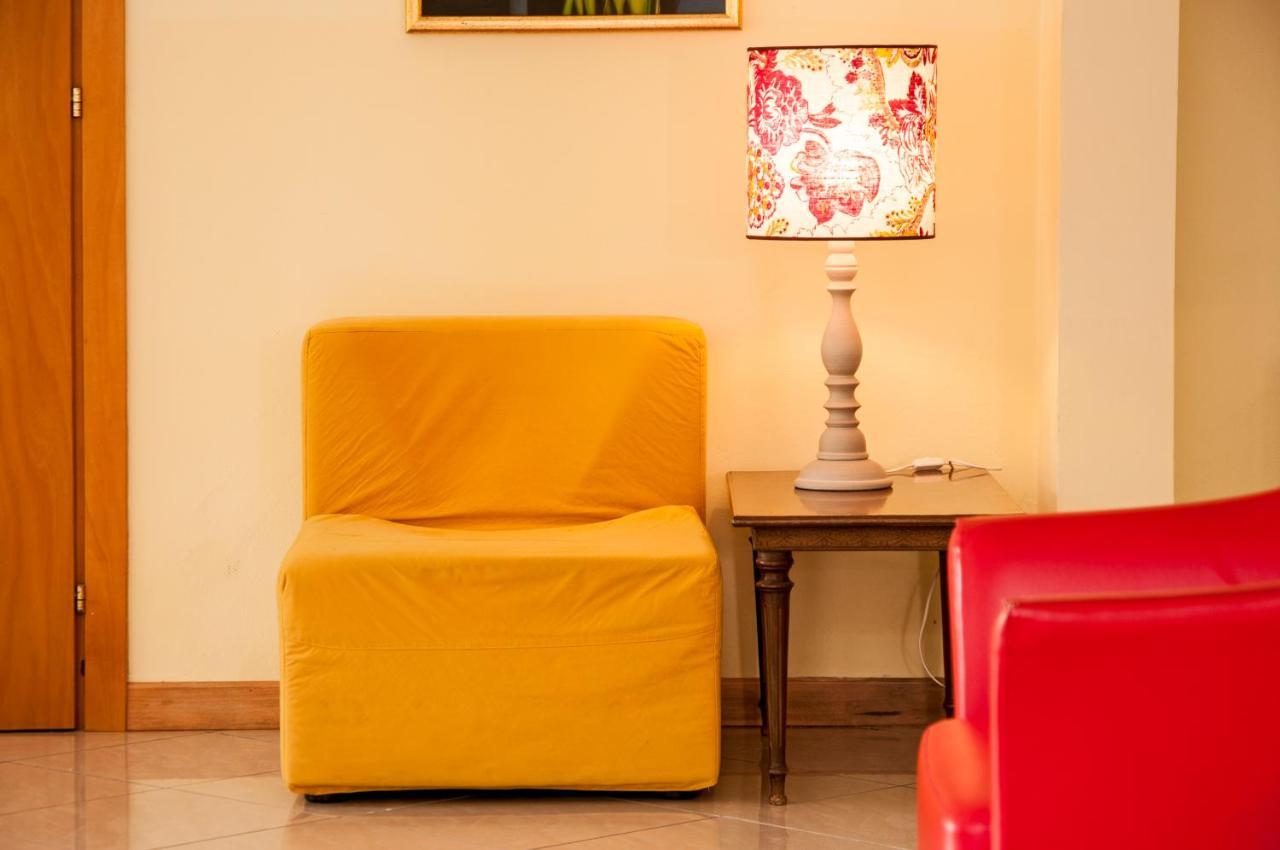 Hotel Rugantino เชเซนาติโก ภายนอก รูปภาพ